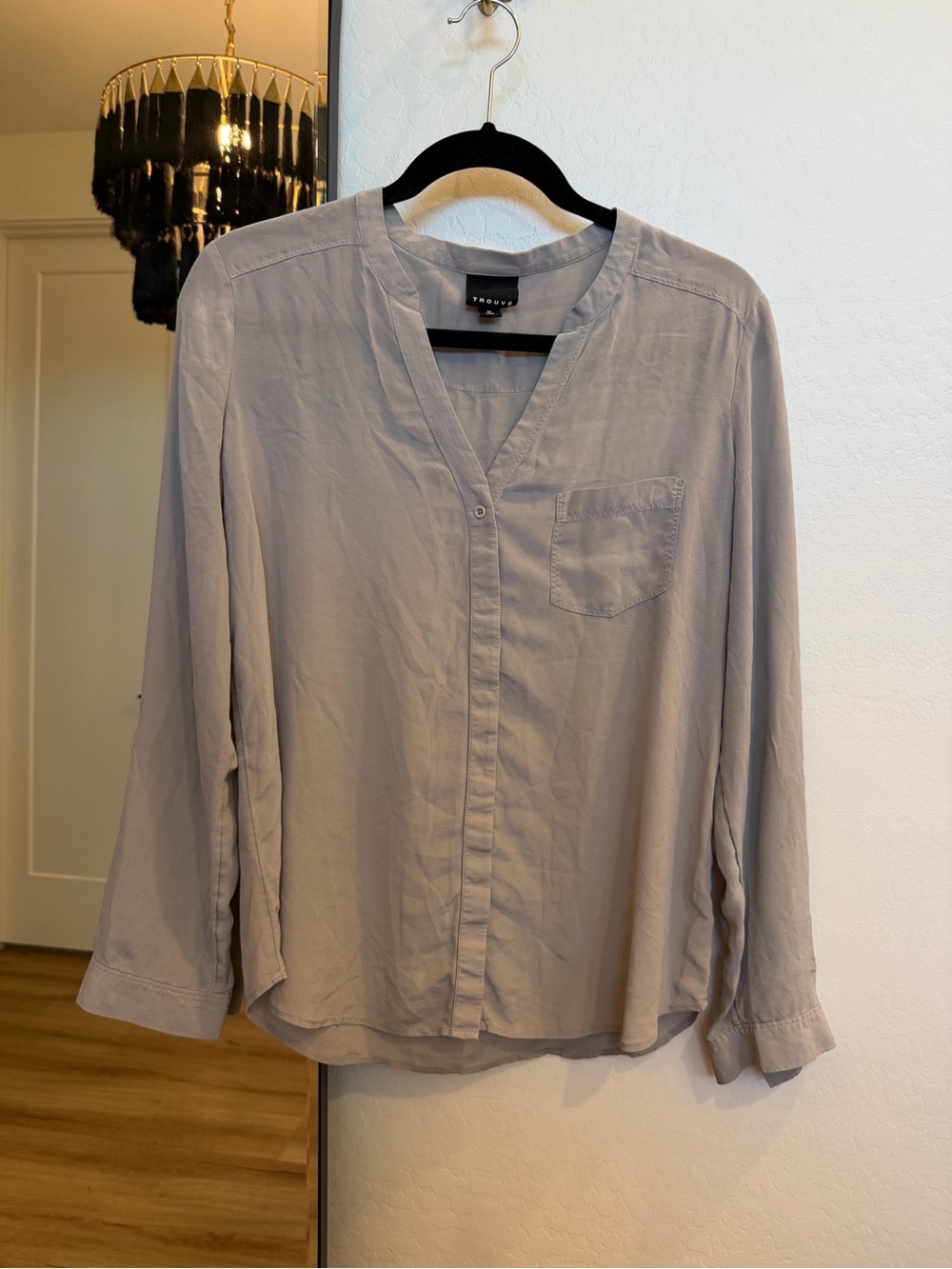 Trouve Soft Light Gray Button-Front V-Neck Blouse